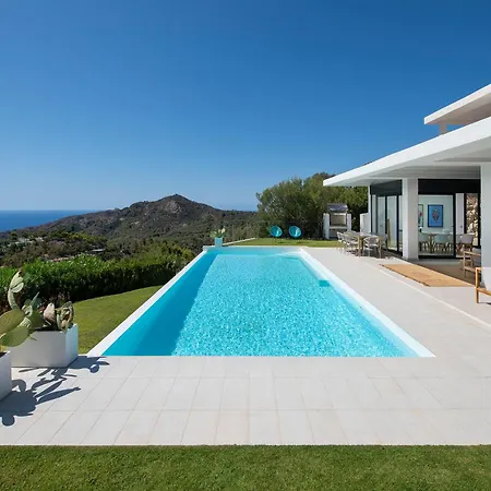 Marita - Luxury With Infinity Pool - Sud Sardegna * Chia